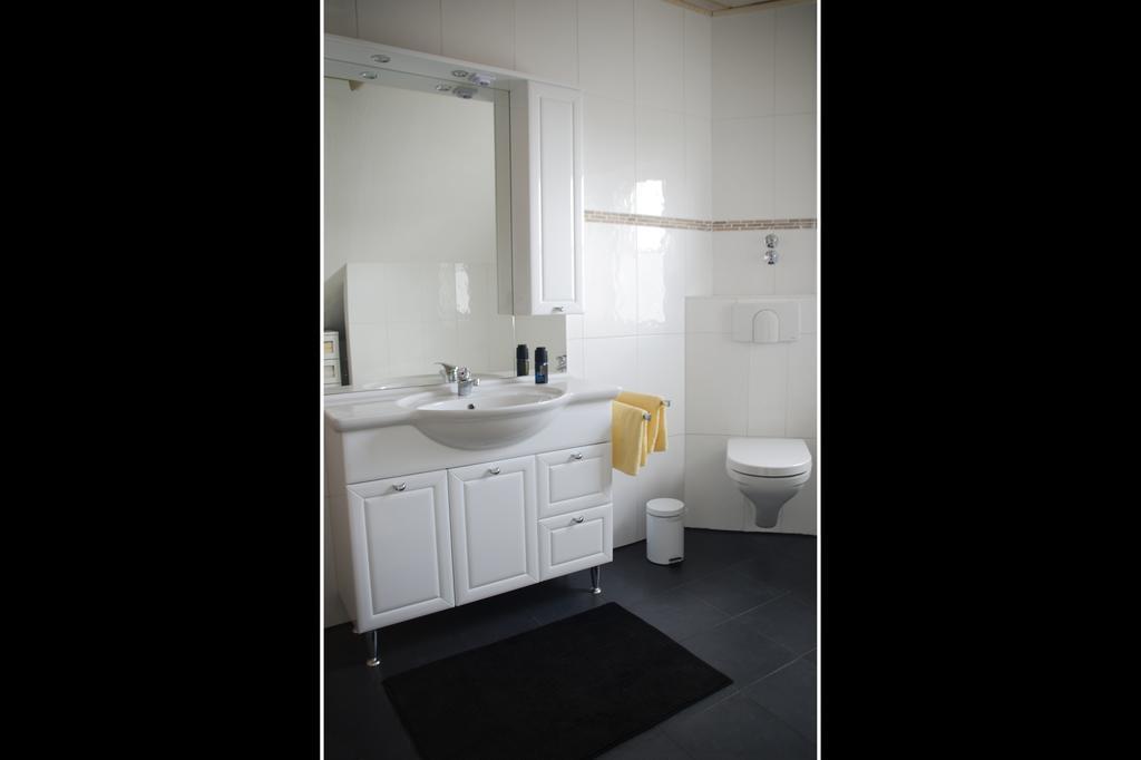 Ferienwohnung Bort Lodging Willich Zimmer foto